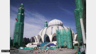Numerosas mezquitas fueron «sinizadas» en la región de Ningxia y en las provincias de Jilin y Henán