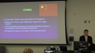Académico australiano investigado por su apoyo a la campaña anti-Falun Gong, en China
