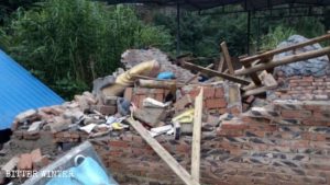 Funcionarios locales destruyeron el Templo Budista Longwang
