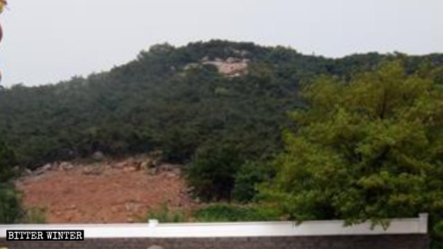 La estatua de "Kwan Yin de las mil manos" ha sido demolida.