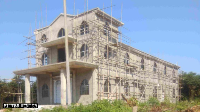 La nueva Iglesia de Liandong estaba casi terminada cuando se ordenó su demolición.
