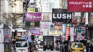 ¿Estás haciendo negocios con Hong Kong? Espera a ser castigado