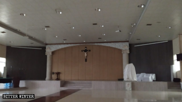 La Iglesia de Haiyan ha sido vaciada.