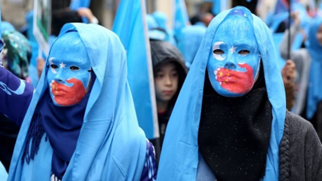 Una protesta contra la represión de los uigures a manos del PCCh
