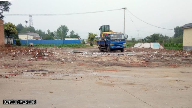 Un lugar perteneciente a la Iglesia de las Tres Autonomías que se encontraba emplazado en la aldea de Songyao fue demolido el 19 de junio.